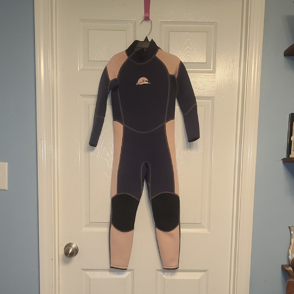 Kids Swim Wetsuit - Black and Pink